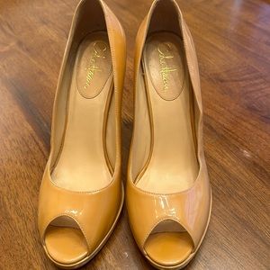 Cole Haan mustard yellow patent leather sz 10B shoes